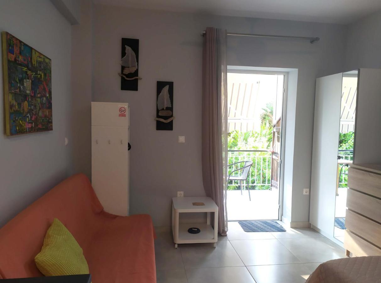 Modern Studio Next To The Sea! ปอร์โตราฟตี ภายนอก รูปภาพ